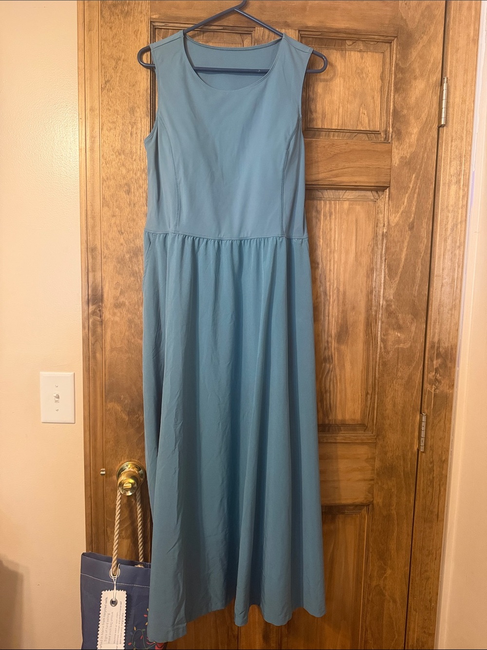 HALARA Sleeveless Maxi Dress in Teal Blue